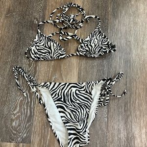 Kendall & Kylie Velvet String Bikini